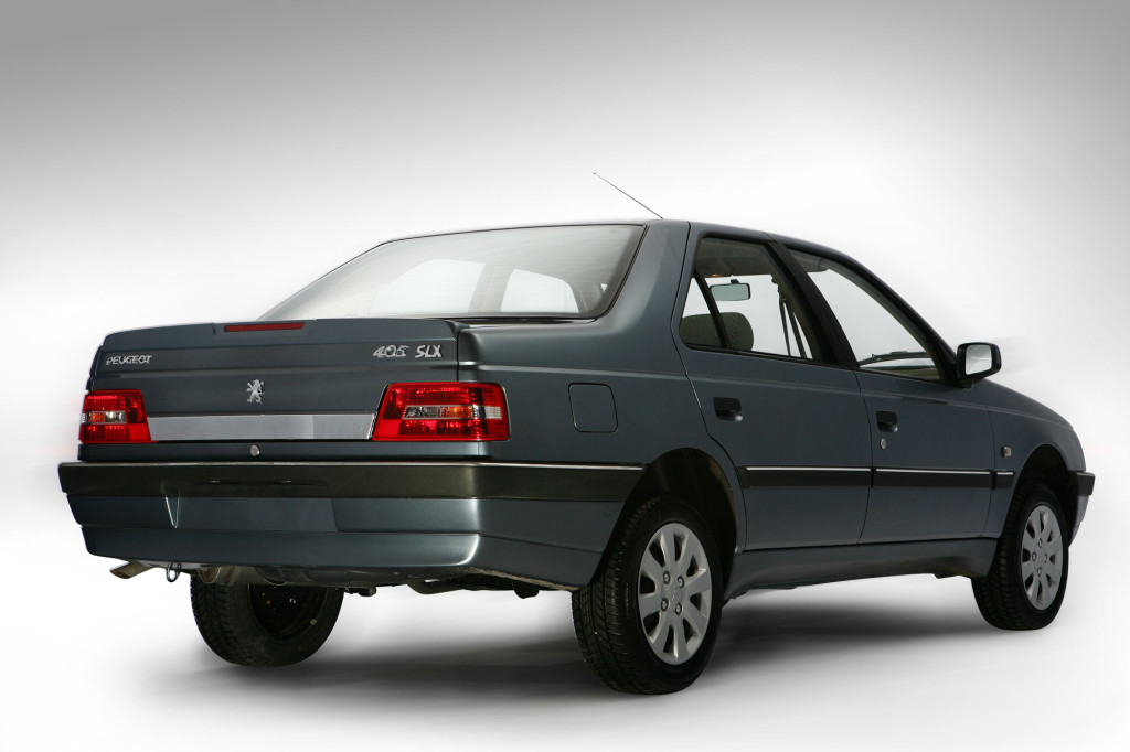 Irański Peugeot 405 Źródło:  IRAN KHODRO 