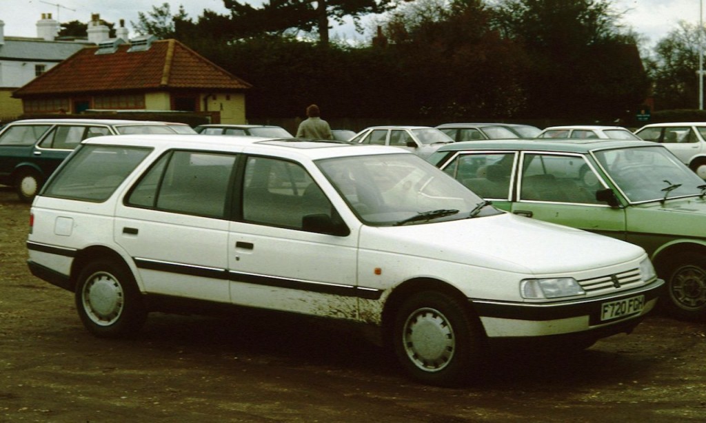 Francuski Peugeot 3405 Break - Autor Charles01