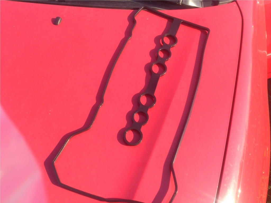 Uszczelka pod pokrywę zaworów - Motorewia.pl 