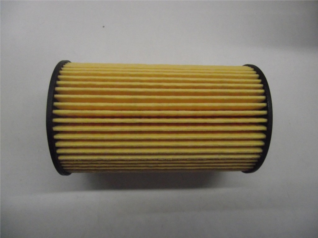 Filtr oleju, autor Michał Lisiak/Motorewia.pl 