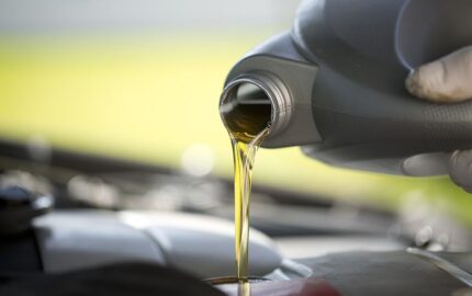 Jaki olej do silnika? Jak dobrać olej?