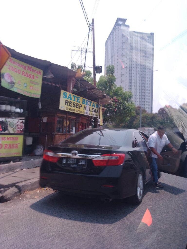 Fotoreportaż z Indonezji, fotoreportaż z Azji, ulice w Azji, jak się jeździ w Azji