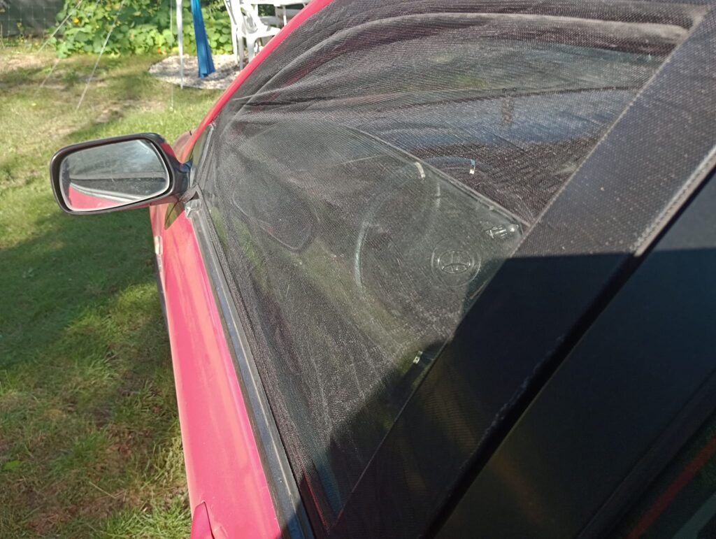 Chińskie osłony przeciwsłoneczne na szyby