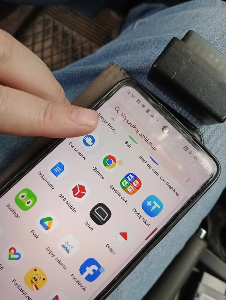 Czytanie błedów, jak odczytać błędy w samochodzie, jak kasować błędy w samochodzie, jak kasować check engine