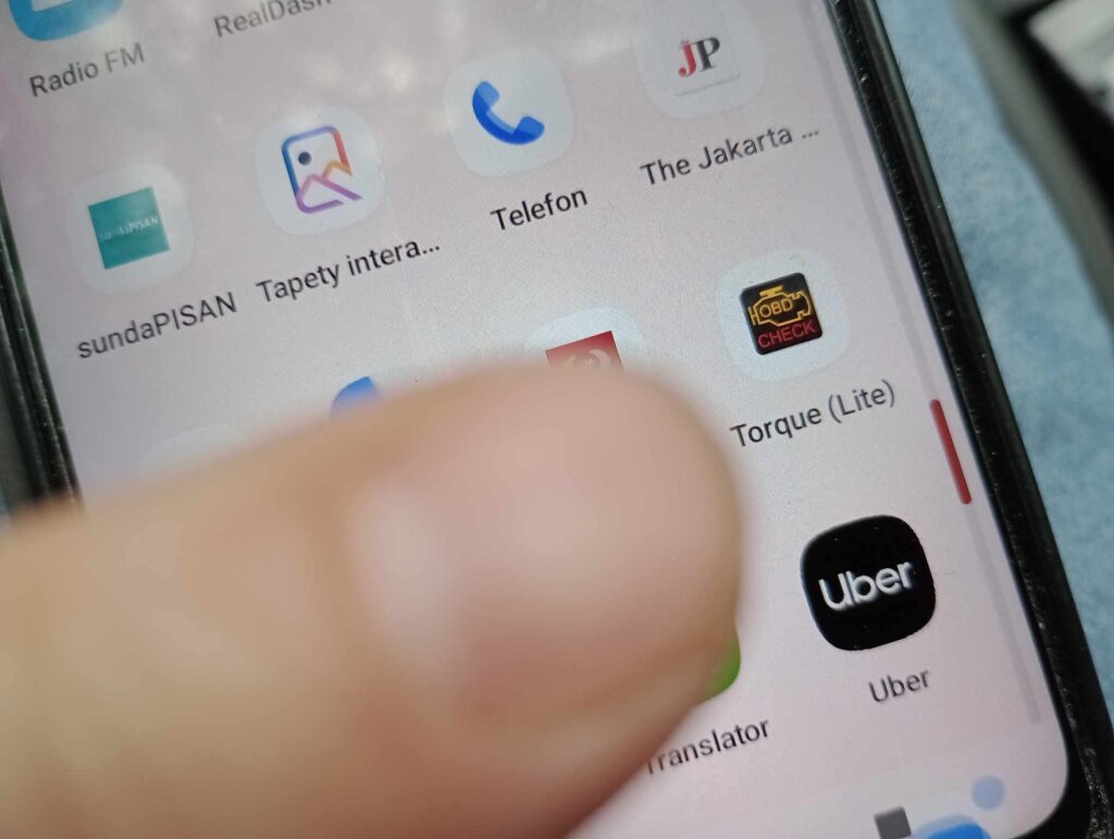 Czytanie błedów, jak odczytać błędy w samochodzie, jak kasować błędy w samochodzie, jak kasować check engine