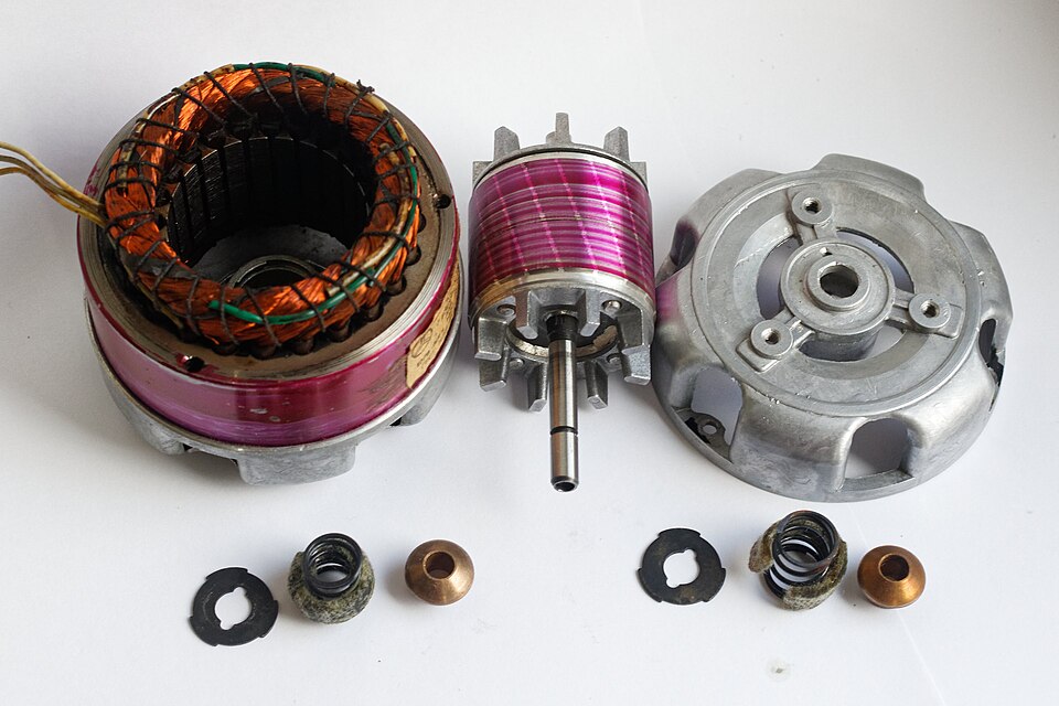 awaria uzwojenia silnika elektrycznego