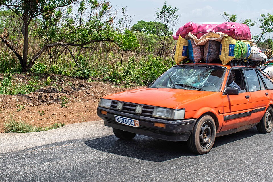 jak korzystnie sprzedać auto do afryki