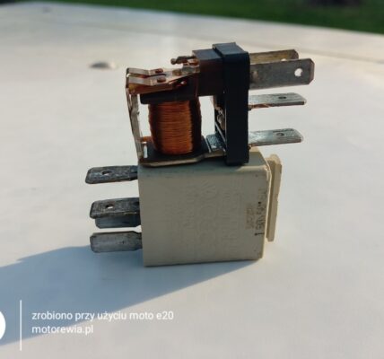 przekaźnik samochodowy budowa awarie