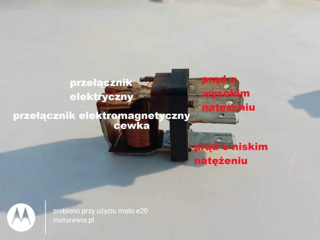 budowa przekaźnika samochodowego