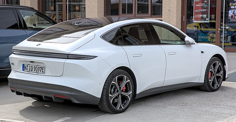 ile kosztuje bateria do nio et5