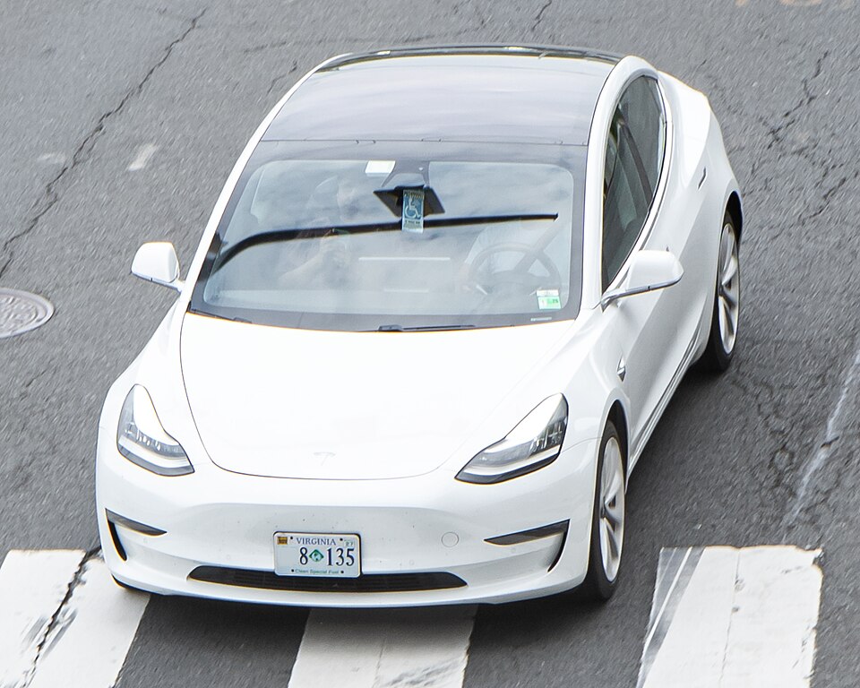 ile kosztuje bateria do tesla model 3